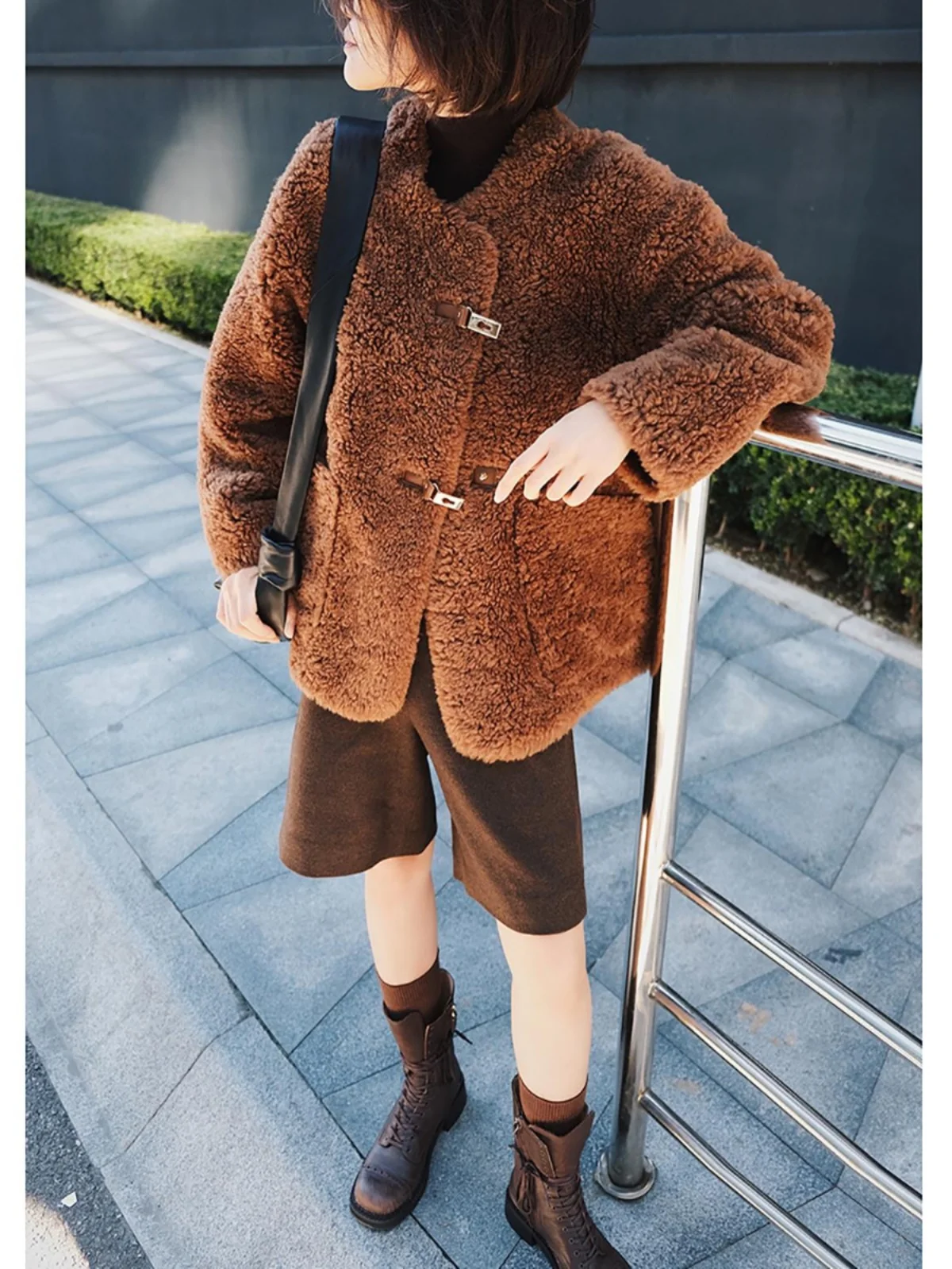 

Thiened Full Lamb Fur Woolen Coat Loose Long Sve round Ne Winter Outerwear for Women Eco-friendly Leather Jaet