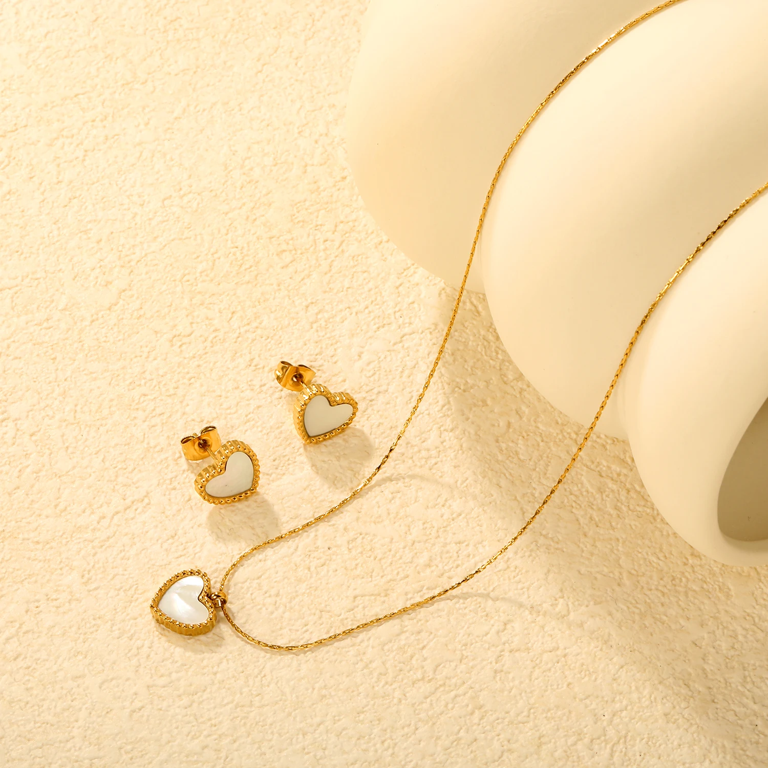 Heart White Shell Stud Earrings & Necklace Set