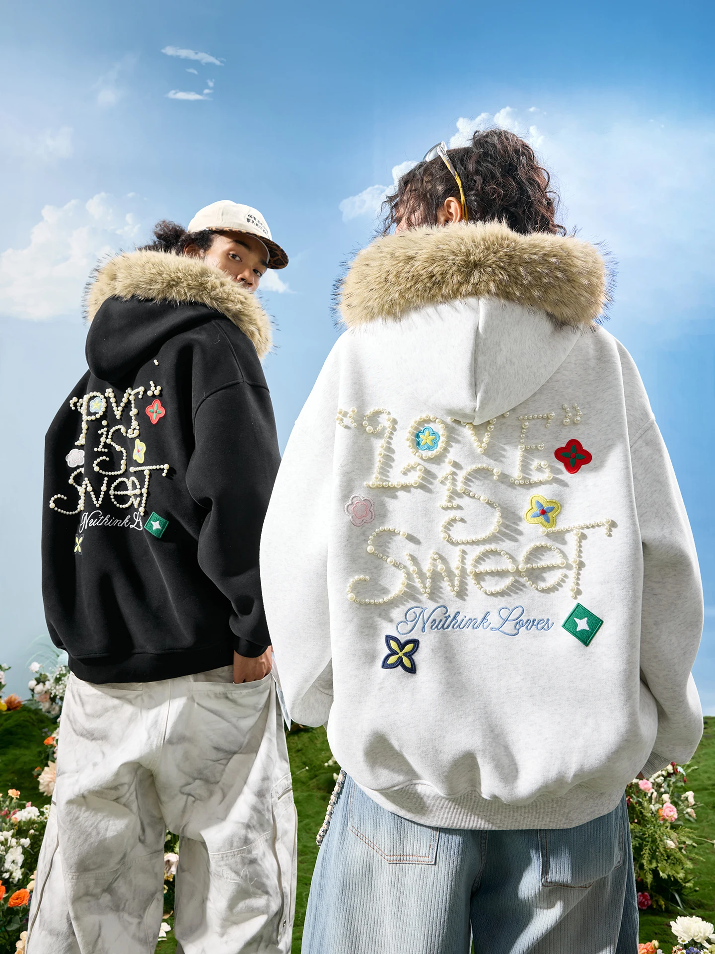 

Худи Nuthink с вышивкой жемчугом и буквой, со съемным меховым воротником, весна 2026, приталенный крой, удлиненный рукав, молодежная повседневная одежда