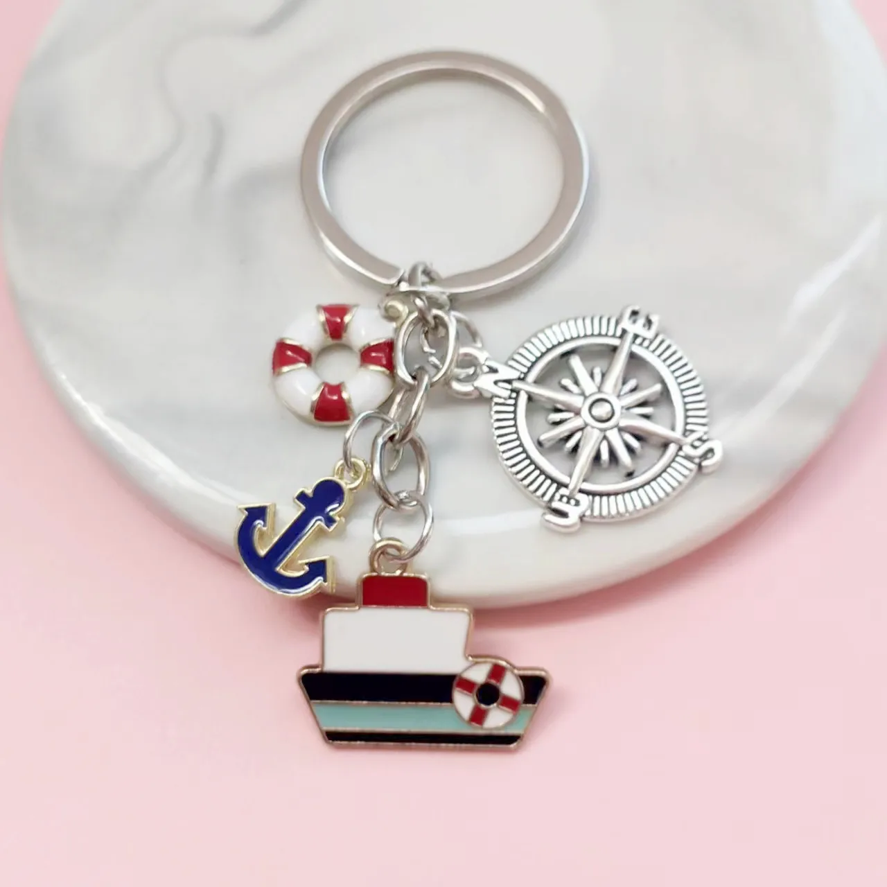 مرساة السفينة البوصلة عوامة إنقاذ العامل البحري البحر بحار سلسلة المفاتيح ، كيرينغ ، اللون الفضي ، مجوهرات رجل الإكسسوارات قلادة الموضة