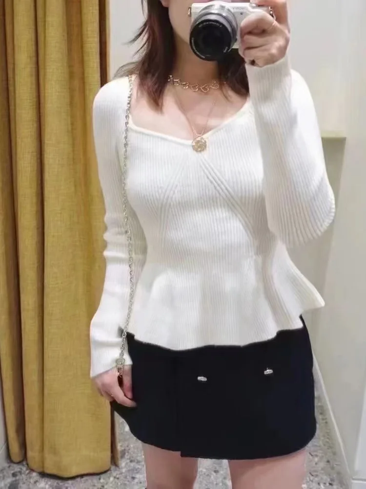 

High-End Version European Sle Women's Knitted Long Sve irt White Slim Fit Square Collar Heart Pattern Lace Trim Top