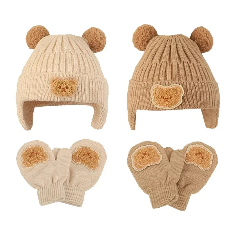 

Детская зимняя шапка с медведем, комплект перчаток, детский чепчик с помпоном, вязаная детская шапка-ушанка, шапка для малышей, аксессуары для детей от 1 до 3 лет