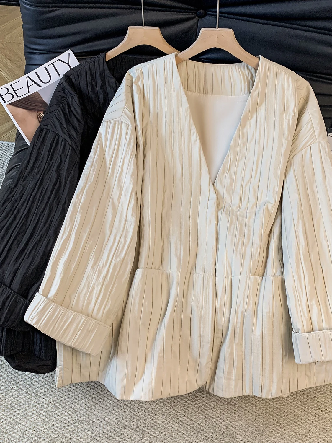 

Текстурированный костюм V-Ne Jaet, женский свободный крой, большая версия, осенне-зимняя модная простая утягивающая верхняя одежда