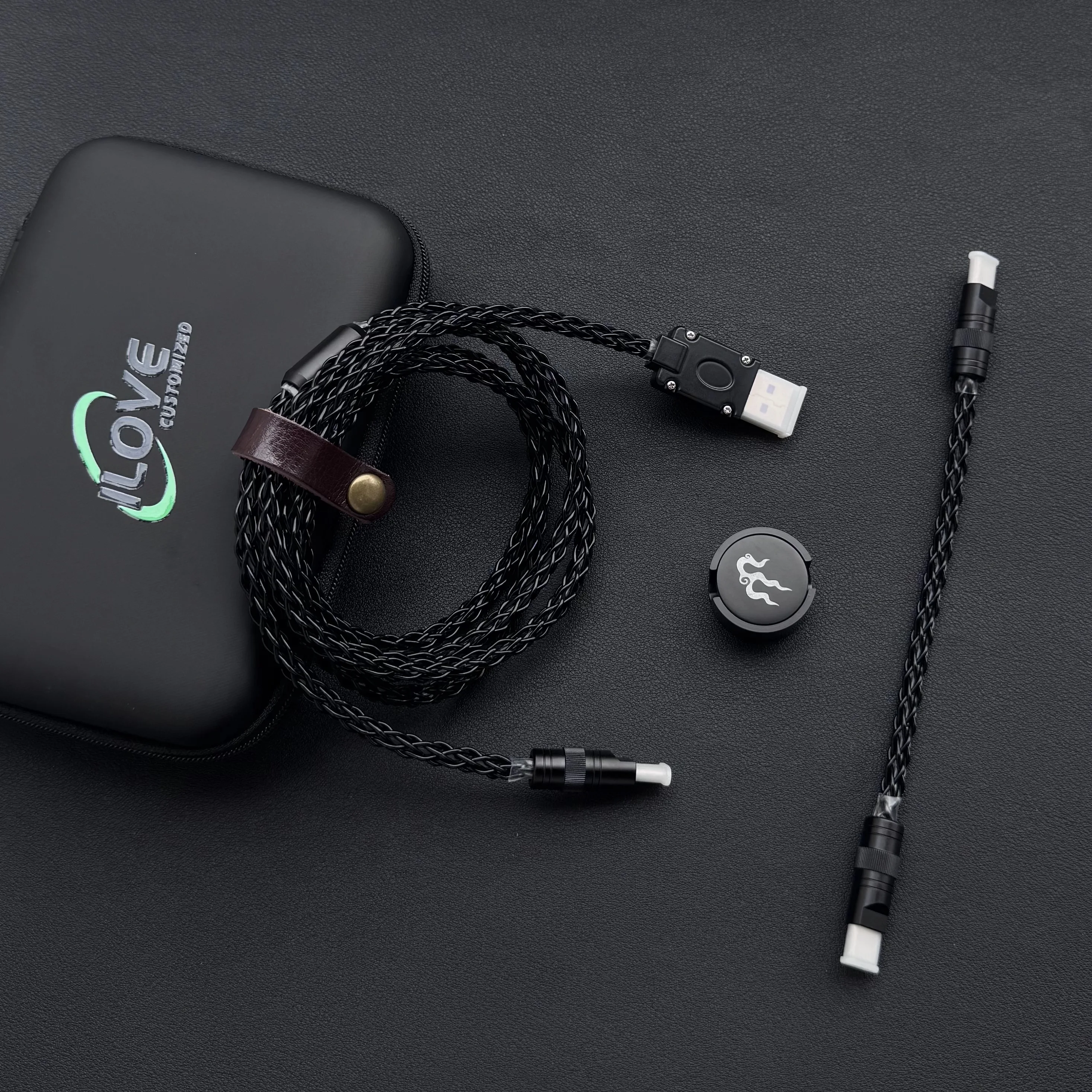 15 cm langes C-C/USB-C-Tastaturkabel aus Einkristallkupfer unterstützt 8K magnetisch steuerbare Lichter für HMlab Hub