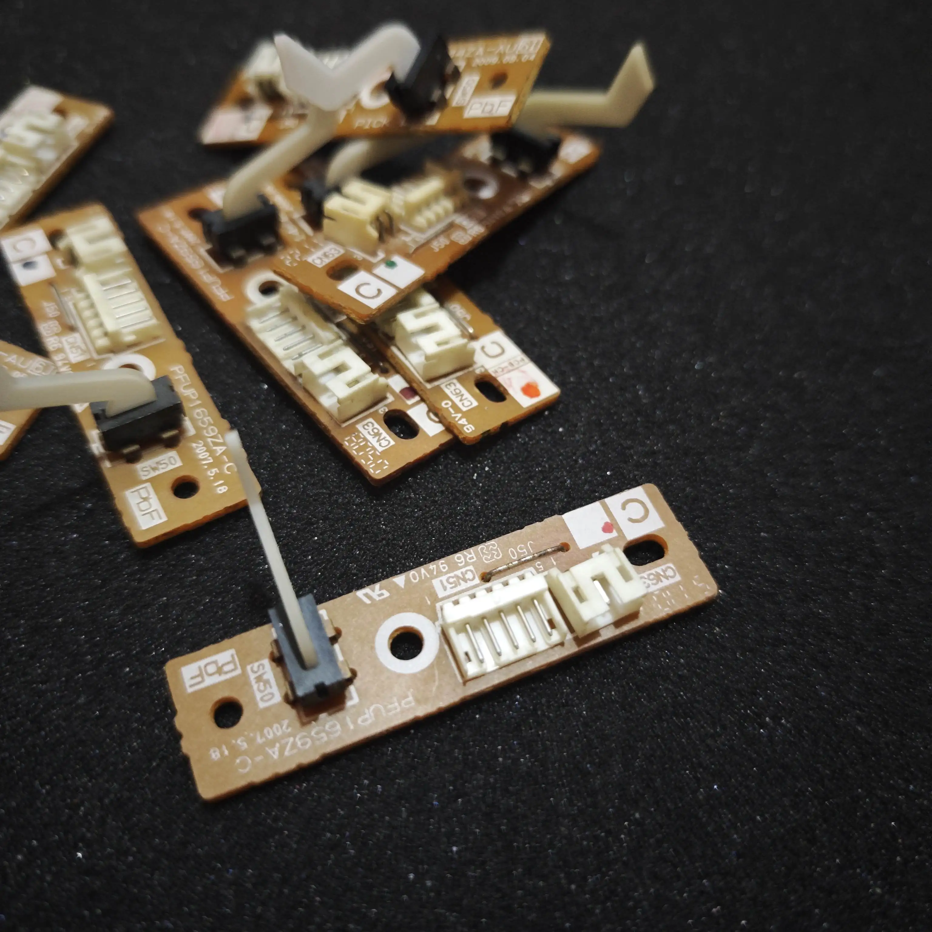 1 قطعة لباناسونيك KX-MB2033 KX MB2000 MB 2003 2008 2038 778 228 788 CN تغذية الاستشعار #1