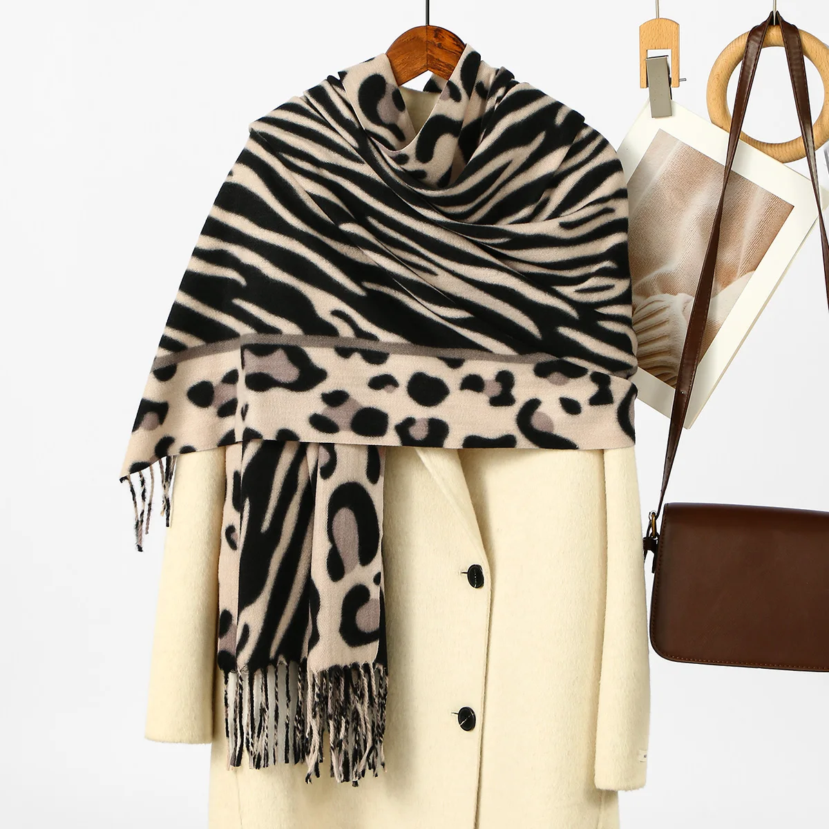 Neuer Leoparden-Kaschmirschal für Damen, Winter, hält warm, modischer kariertes, langer Schal, Damen-Wickel, dicker Pashmina, für den Außenbereich – Detail 21