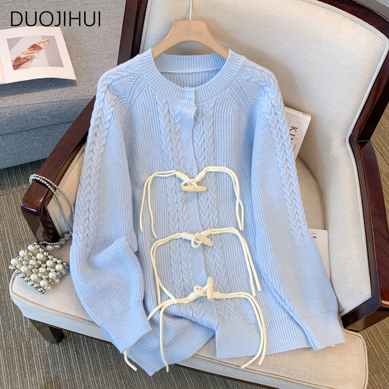 

DUOJIHUI Blue Sweet Thick Chic Button Women Cardigan Basic O-neck Simple Casual Fashion Solid Color Soft Knitted Female Cardigan