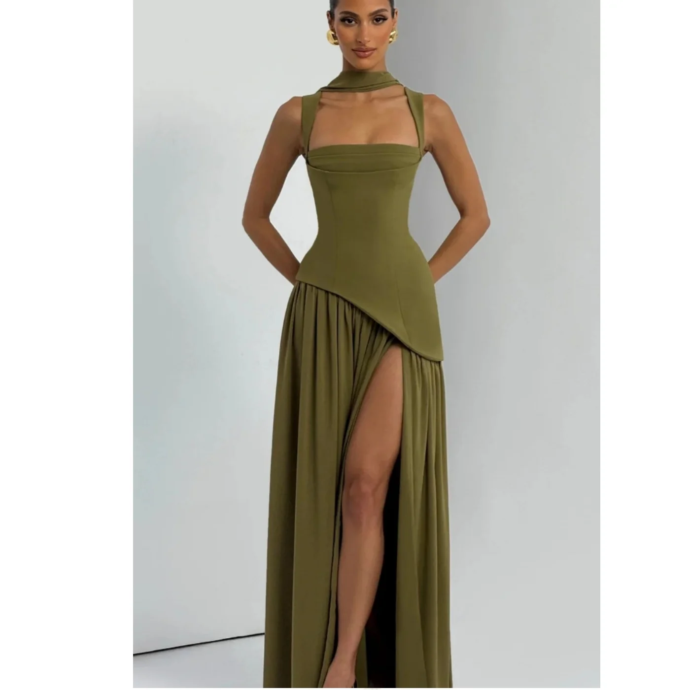 

New Fashionable Military Green Strapless Long Dress Casual Party Performance Dress Knitted Fabric Elastic Waist Zipper Style