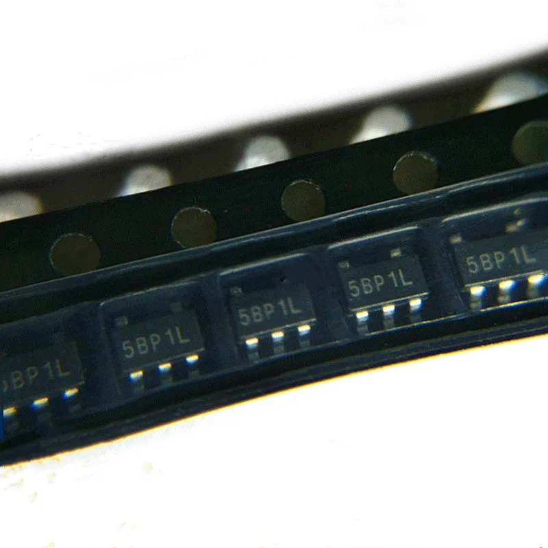 10個XC9232A12CVR XC9232A18CVR XC9232A33CVR SOT23-5スクリーン印刷5B.. 5D.. ブランド新オリジナル