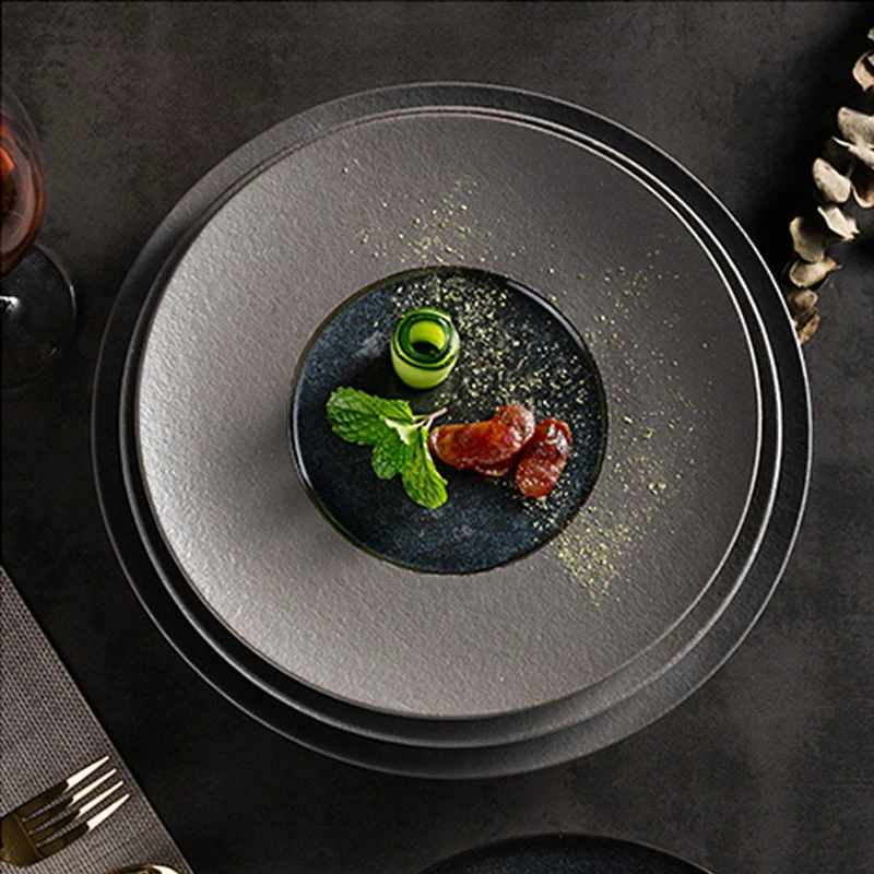 Ceramic Western Food Steak Dinner Plate Black Round Household Dish Creative Two-color Plate Setting Tablewareinspecialrestaurant
