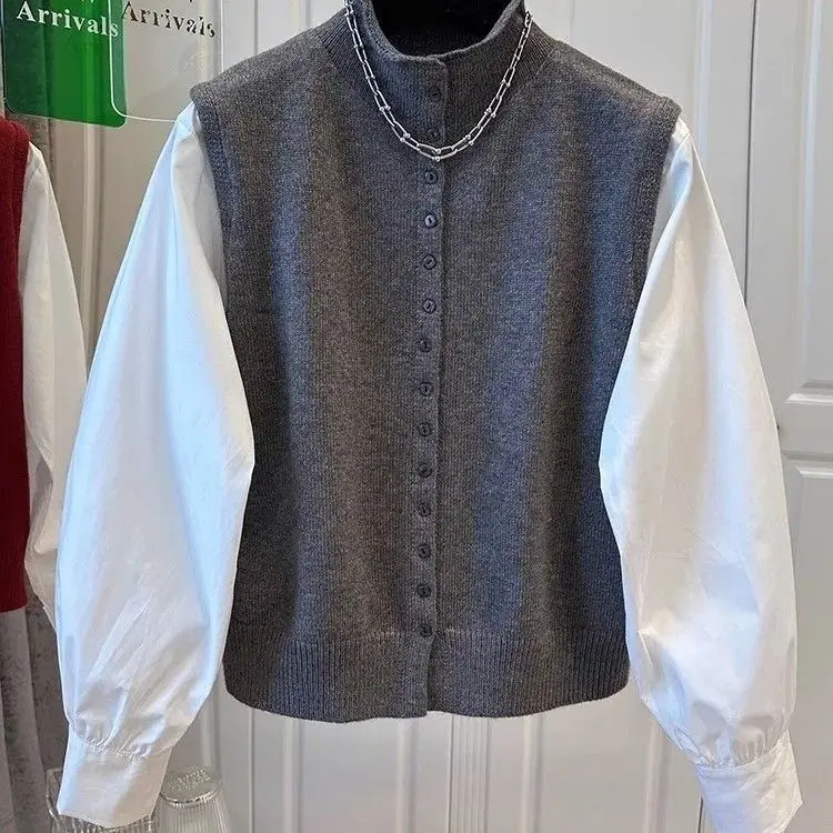 

2025 New Causal Cardigan Knitted Shirt Sweater Fake Two-piece Spliced Top