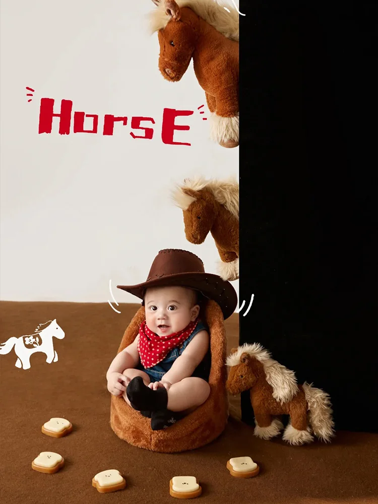 Western Cowboy Style Baby Photo Props Western Costume with Hat+scarf Set Plush Horse Prop for Studio 100 Days Milestone Shooting