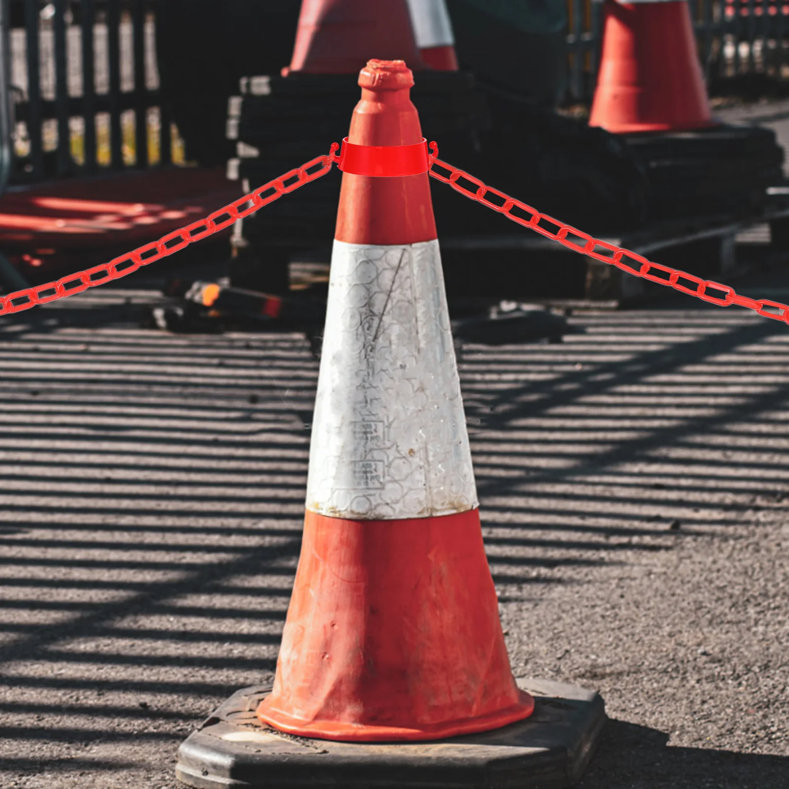 Catena da costruzione per parcheggio con collare per barriera stradale in plastica con connettore a cono stradale da 10 pezzi