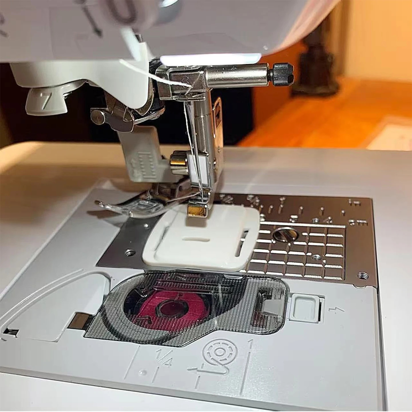 Household Sewing Machine Embroidery Plate With Embroidery Presser Foot Free Motion Embroidery Accessories Fit FY2200 FY2300 2039