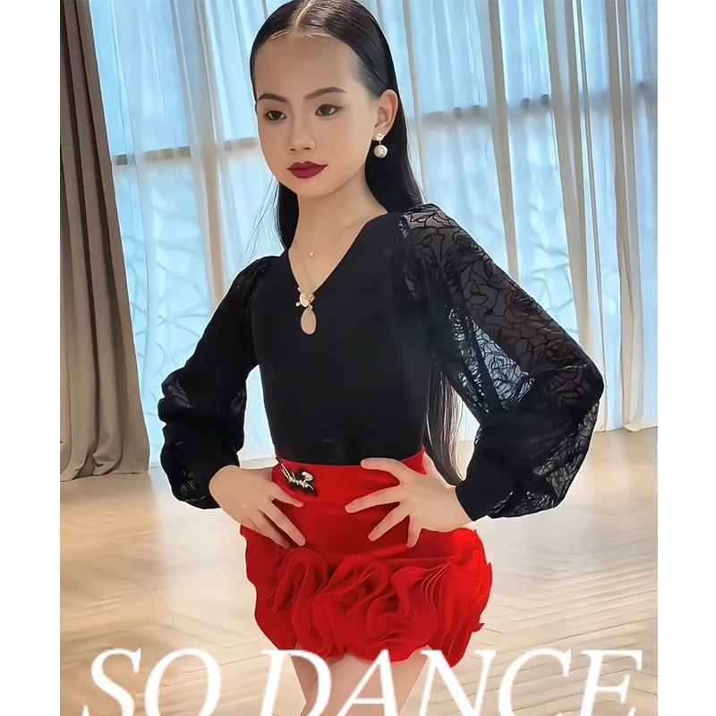 Costume da ballo latino per ragazze Top in pizzo nero Gonna soffice rossa Cha Cha Rumba Abiti per spettacoli di danza Abito da pratica latina DNV24715