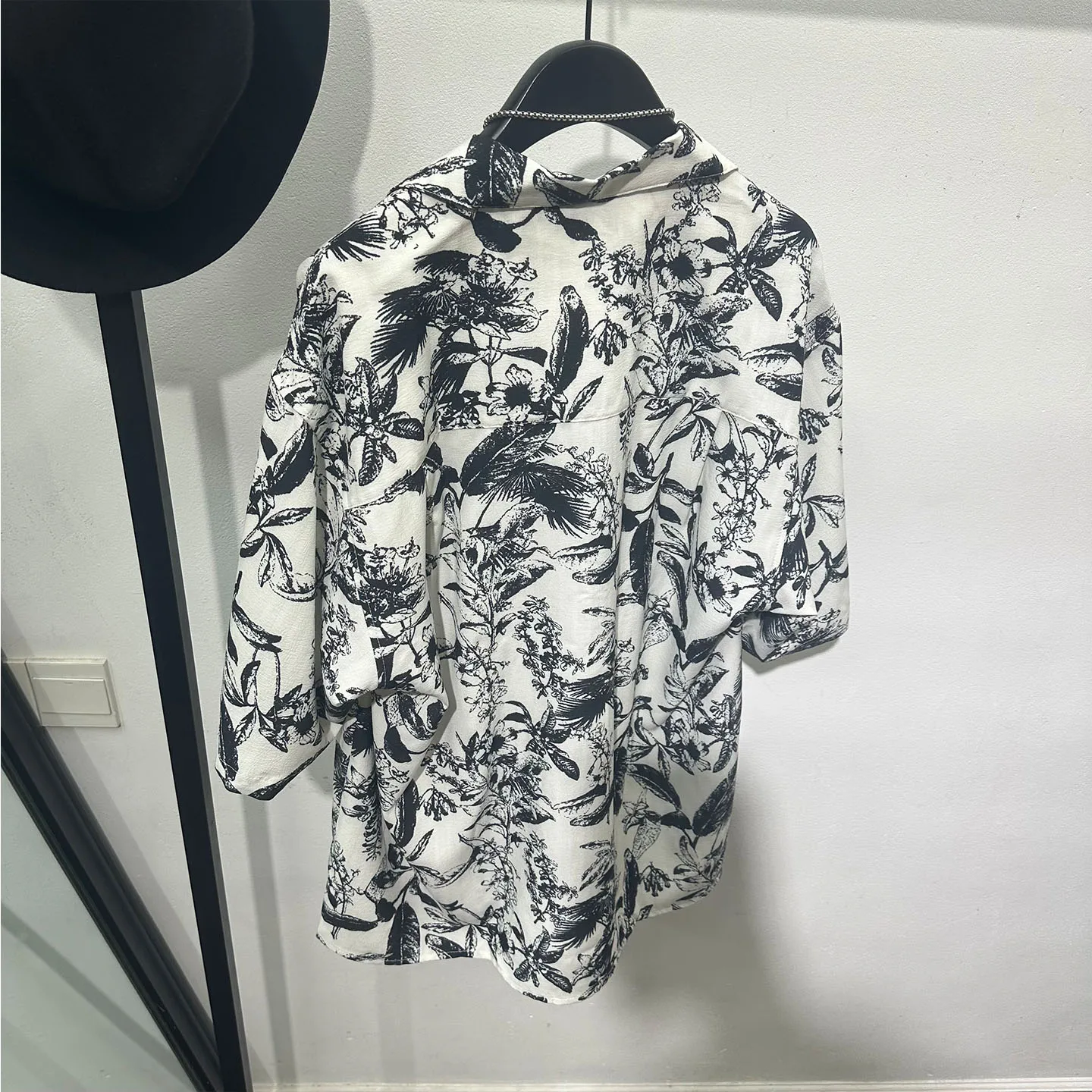 Lightweight Non-Ironing Vintage Printed Cuban Collar Short-Sleeved Shirt Men's Summer Thin Vacation Style Couple Wear Top