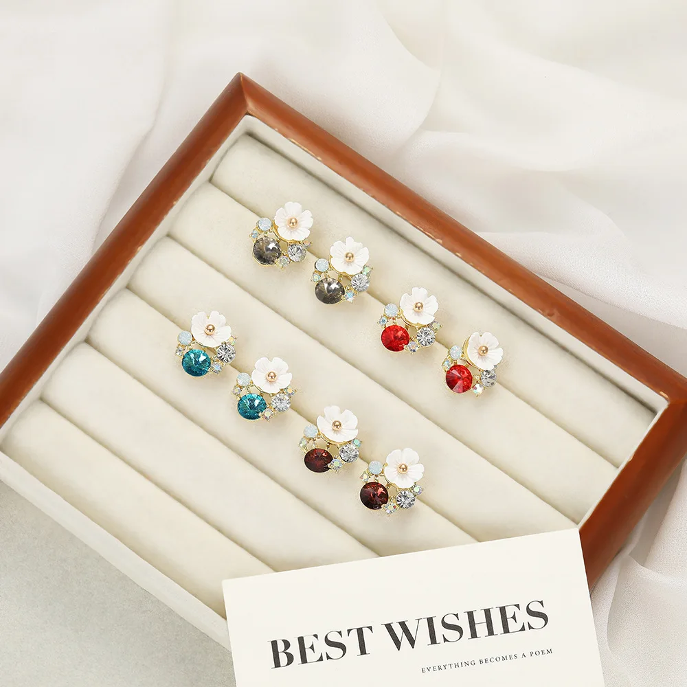 Cute Small White Flower Stud Earrings for Women Red Grey Blue Purple Round Rhinestones Earrings Trendy Sweet Jewelry Gift