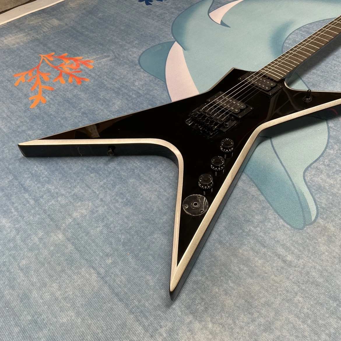 Siyah 6 telli elektro gitar, m - Electric Guitar Beginner incelemesi ve fiyatı