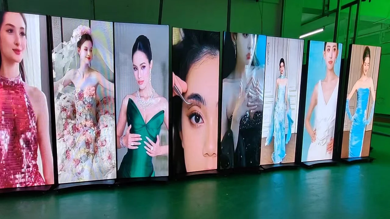 LED Digital Poster Display Screen Indoor Outdoor Floor Standing Foldable P2.5 LED Screen For Exhibition Hall