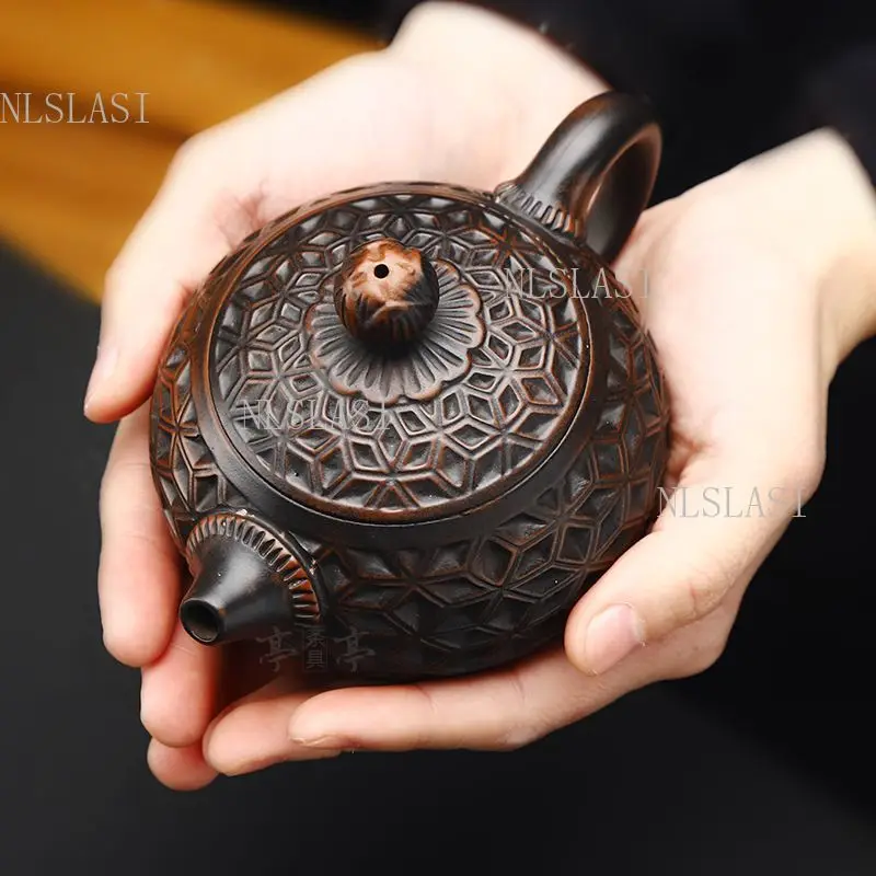 150ml Carved Embossed Geometric Pattern Purple Clay Teapot Chinese Yunnan Zitao Gongfu Tea Pot With Built-in Strainer