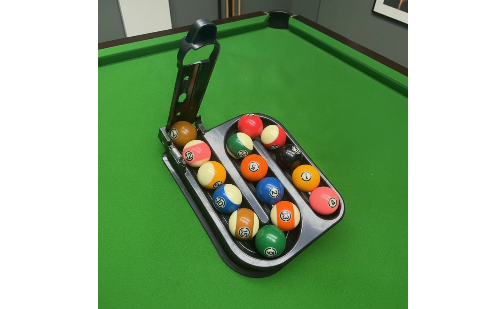 Billiard Rack with Guide Arm Consistent Ball Setup Template Billiard Ball Rack Glossy Tight for Beginners, Solo Practice