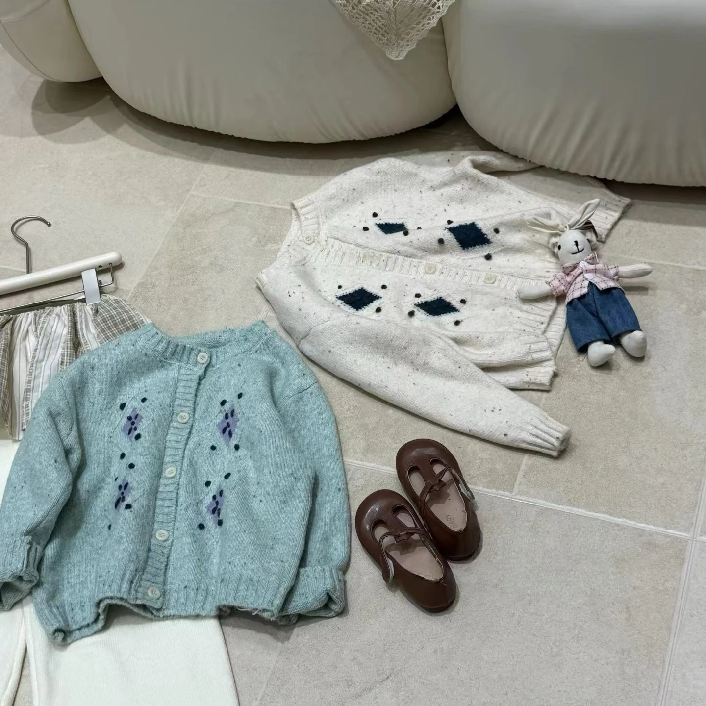 Girls Sweater 2026 Spring and Autumn New Children's Clothing Korean Style Girl Baby Retro Embroidered Knitted Cardigan