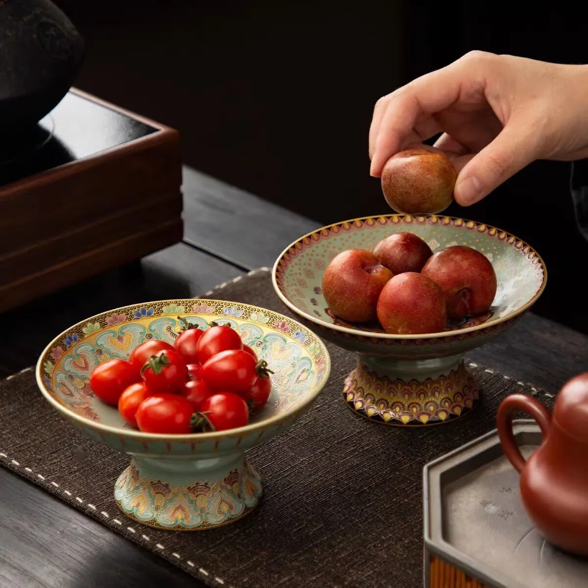 HYS Color Ceramic Refreshment Plate High Foot Plate Living Room Household Chinese Fruit Plate Tribute