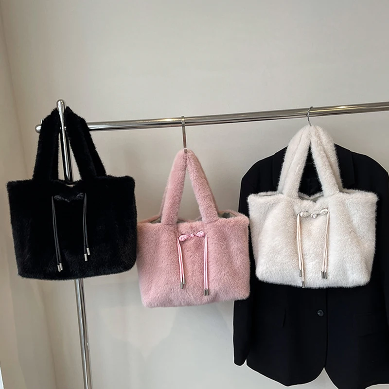 Linda bolsa de pelúcia para mulheres e meninas, bolsa de ombro literária divertida, presente de aniversário, novos modelos, outono e inverno, 1pc