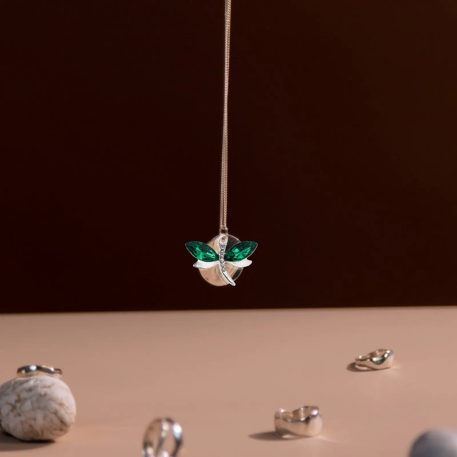 

30 шт. подвесок-стрекоз для изготовления украшений, фурнитура для DIY-изделий, кулоны для ожерелий и серег, из сплава, со стразами, для поделок из смолы