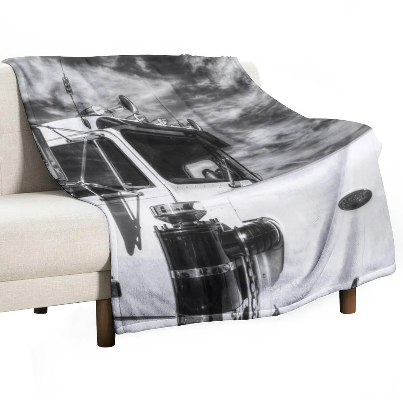 

Peterbilt American Truck Throw Blanket Soft Warm Blanket Gift for Grandparents