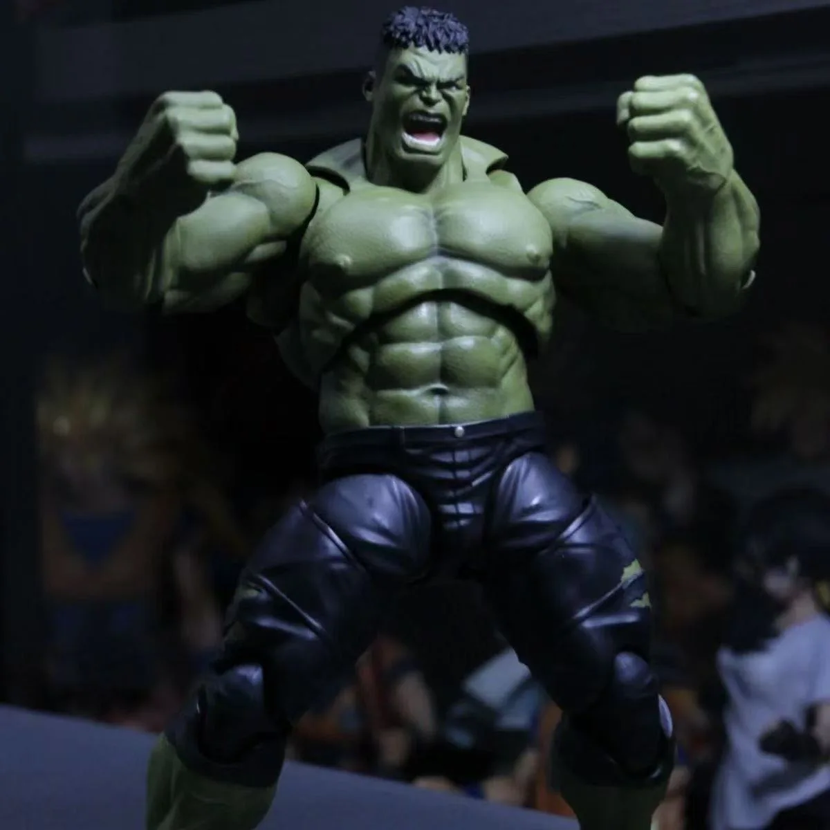 Vengadores: Endgame 2 SHF Hulk y Iron Man Yamaguchi modelo portátil de anime móvil conjunta
