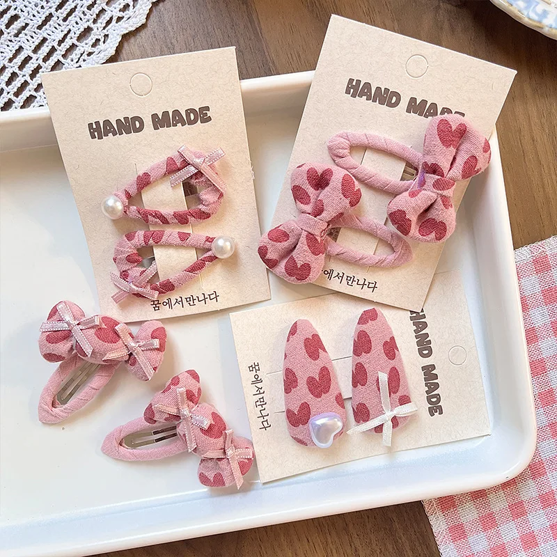 2Pcs Korean Style Sweet Childrens Pink Heart-shaped Hair Accessories Cloth Art Candy-colored Girls Hair Clips Versatile Headwear