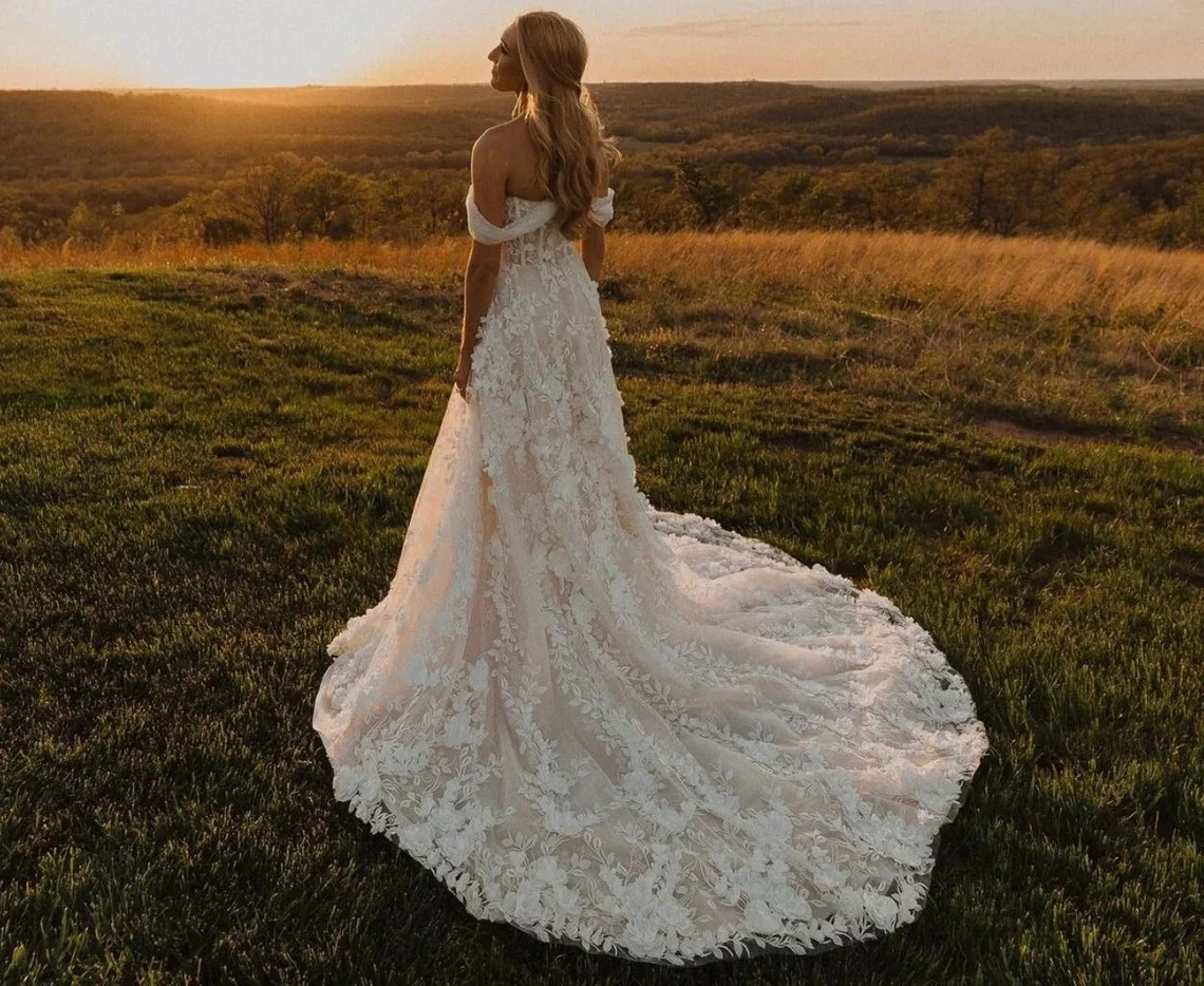 Vestido de novia de encaje floral 3D sin mangas, traje de novia bohemio con escote Corazón, espalda descubierta y hombros descubiertos, línea A, 11928