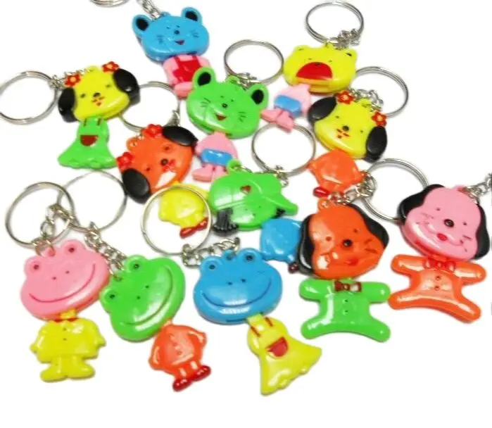 10 pc Bear Dog Moving Head Animal Keychain Ring Cake Decoration Fashion Favour Pinata School Bag Party Favor Gift Birthday Prize