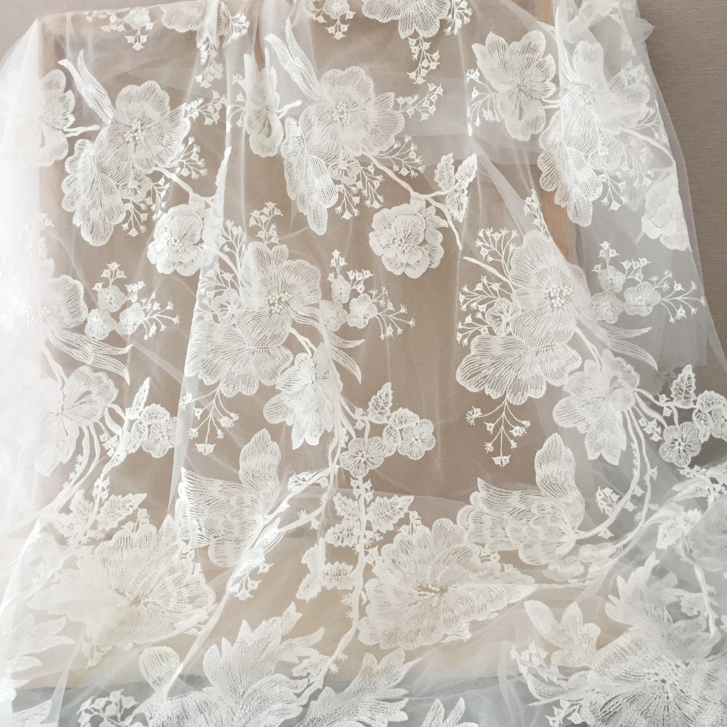 1 Yard Big Flower Wedding Lace Tulle Embroidery Floral Off-White Drape Lace Fabric for Bridal Gown Dress Train Wedding Veils