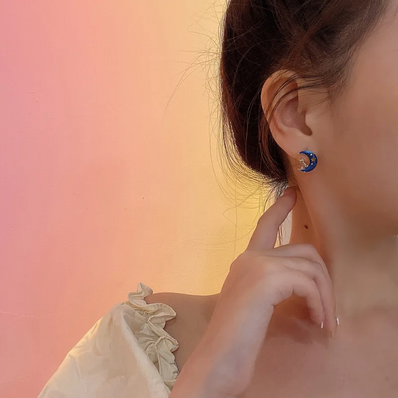 Cute Rabbit Red Heart Asymmetry Stud Earrings For Women Sweet Daisy Flower Animal Earring Birthday Party Wedding Jewelry