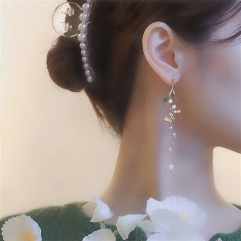 New Elegant Metal Flower Cute Cat Dangle Earrings For Women Korean Asymmetrical Zircon Long Tassel Earring Party Jewelry