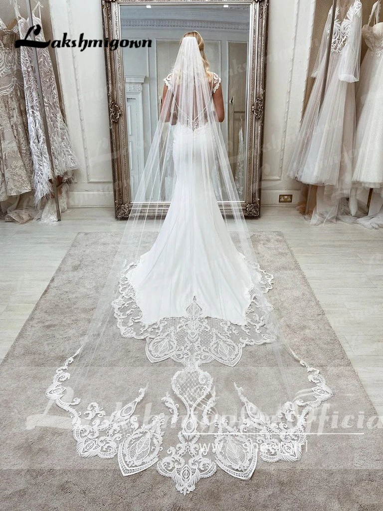 Profundo decote em v mangas curtas sem costas sereia vestido de casamento com trem em forma apliques rendas vestidos de casamento personalizado vestido de noiva