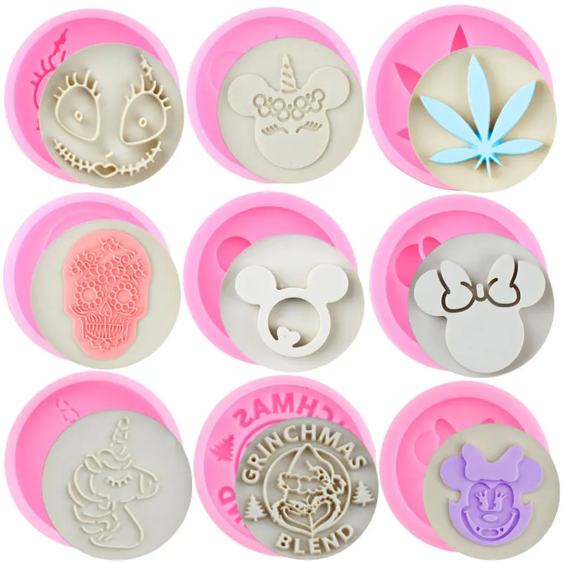 Circle Shape Phone Grip Silicone Mold Sunflower Unicorn Alien Castle Badge Reel Epoxy Resin Molds Charms Keychain Jewelry Moulds