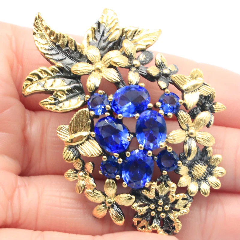 57x39mm Neo-Gothic  19g  Deep Blue Sapphire Paris Blue Topaz For Women Black Gold Silver Pendant Bohemia Design