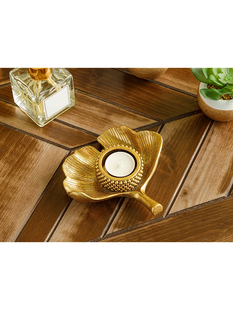 Candle Holder Polyresin Craft Gingko Leaf Figure Minimalistic Design Leaf Yoga Exotic Candle Holder Gift Home Decoration