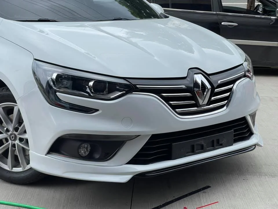 Renault Megane 4 için 2016-2020 Ön Tampon Dudak Abt Style Ön Tampon Etek Abs Plastik