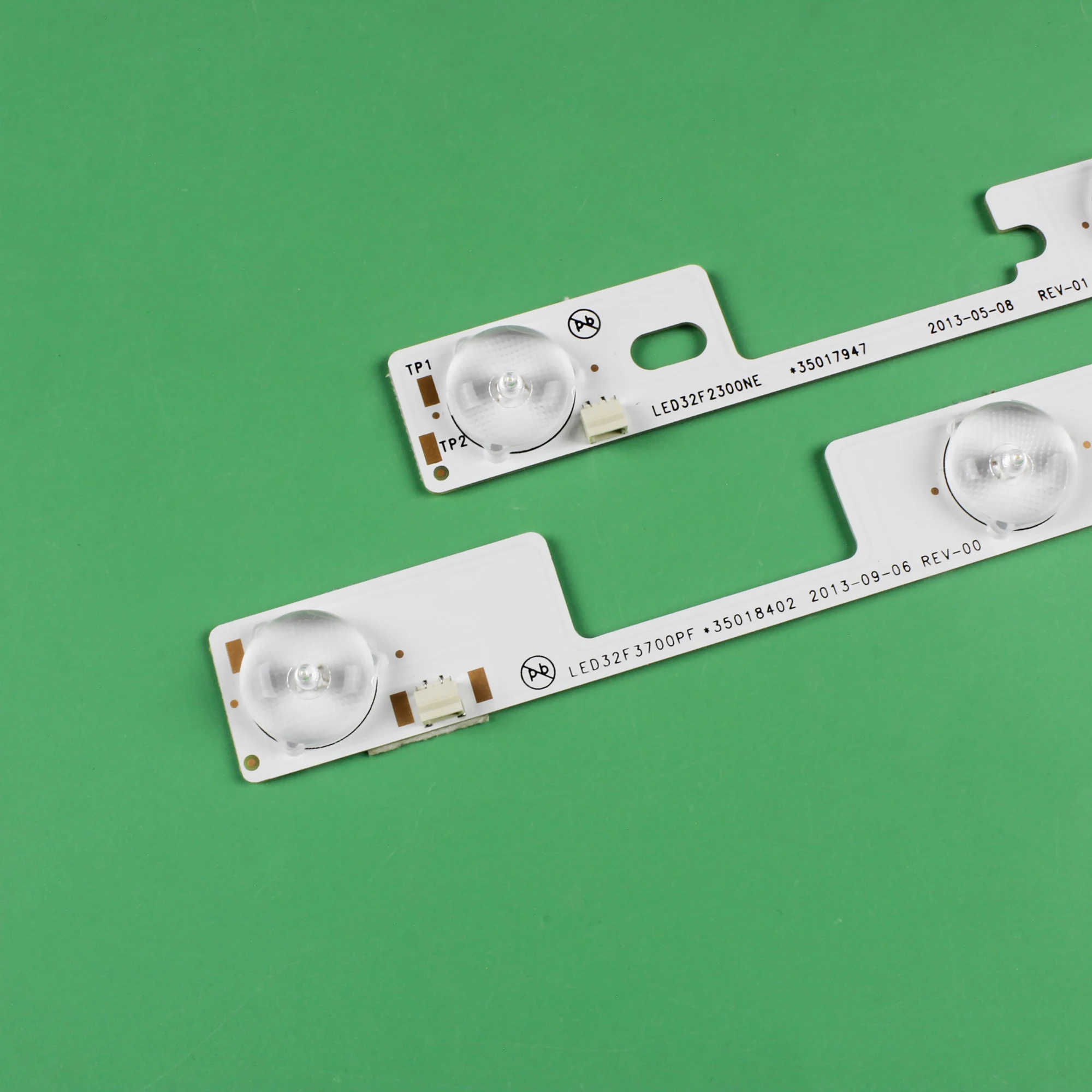 New 4PCS/set(2PCS*4LED+2PCS*3LED)LED backlight strip for KONKA LED32F2300NE LED32F3700PF 35018402 35017947 35017948 （1LED=6v)