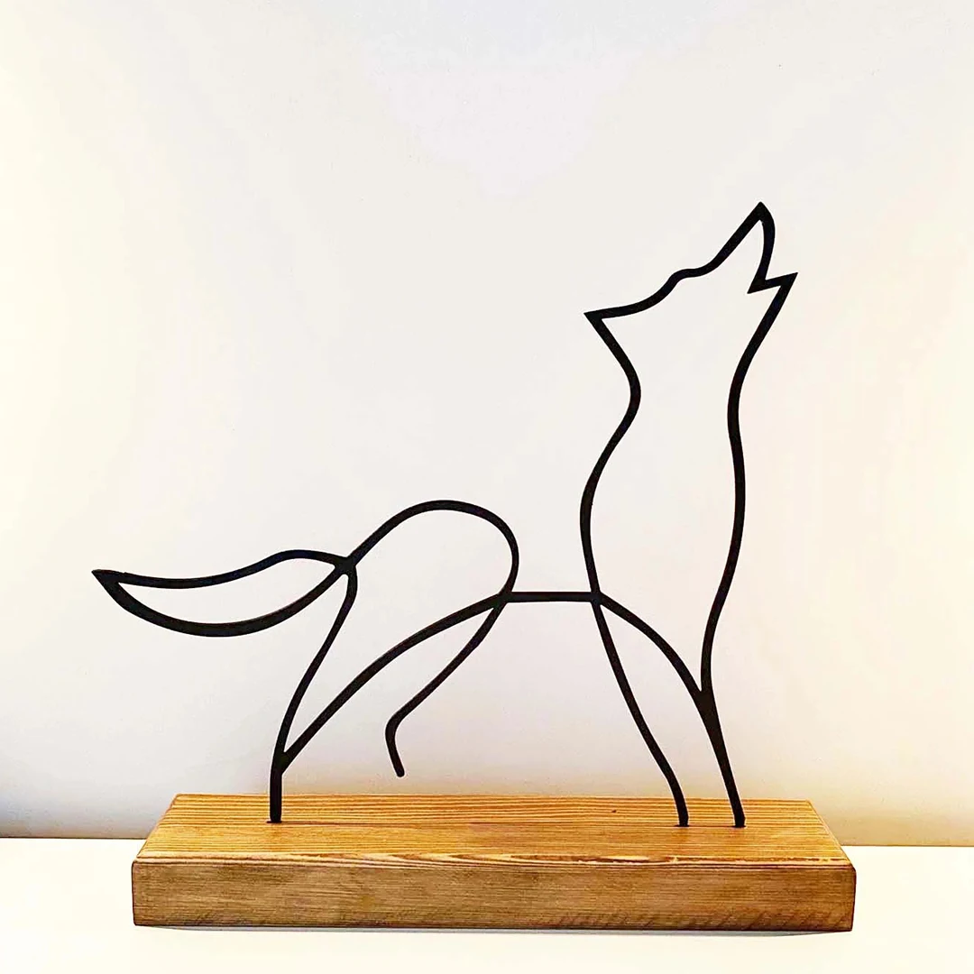 Decorative Metal Wolf Dog Figured Wooden Desktop Decor Office Home Gift and Table Decor Wooden Base