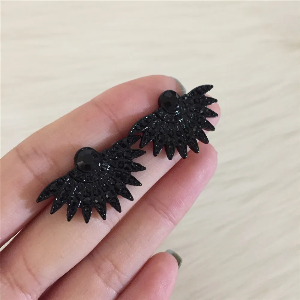 New Fashion Personality All Black Stud Earring Black Glass Stone Decorated Earring for Special Party Statement Jewelry