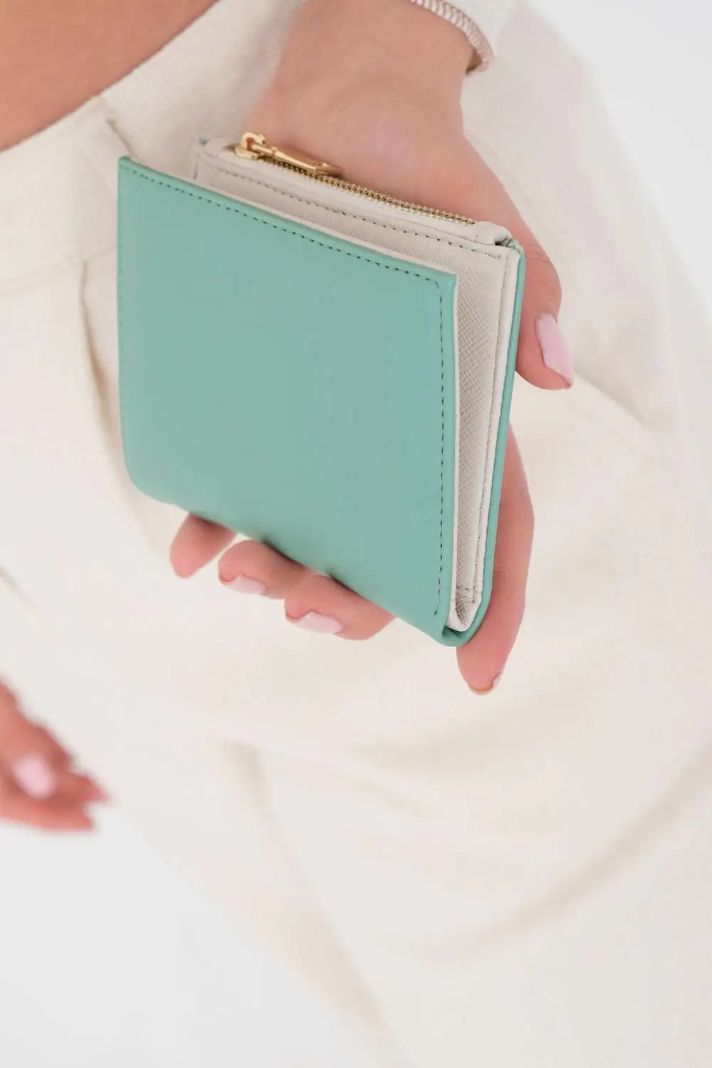 Women's Luxury Design Card Holder Zipper Handy Soft Leather Daily Use Interior Compartment Fashion Special Sewing Coin Purses Ladies Gift Clutch Leather Magsafe Cute Wristlets кошелек женский image 4