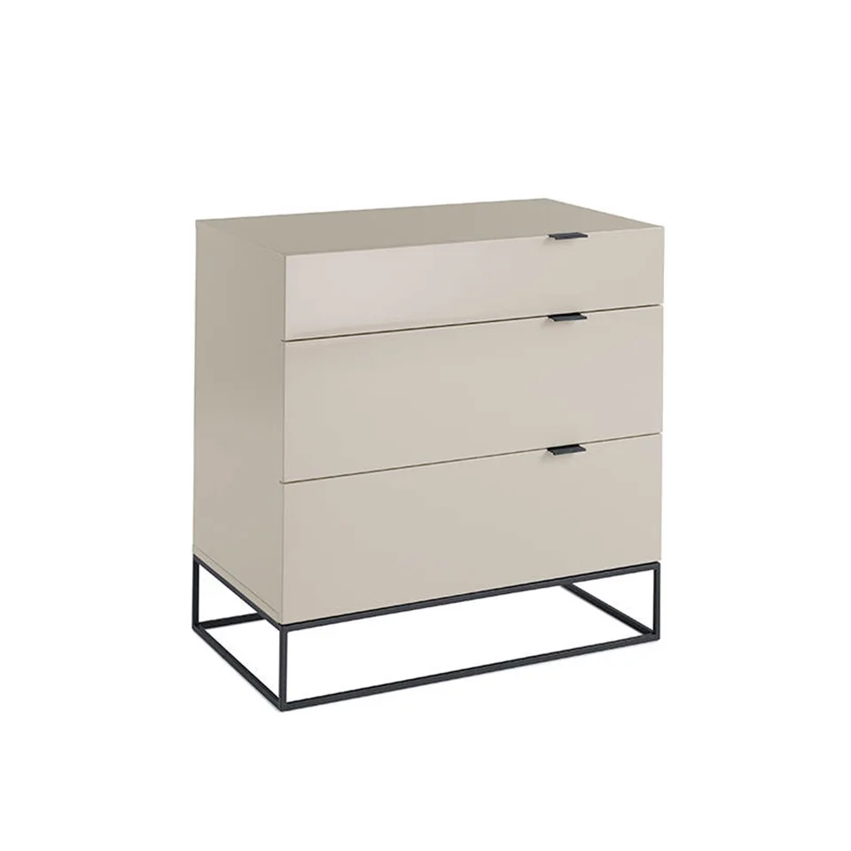 Comoda 7020 Angel Cerdá-comfortable in DM lacquered in pearl gray gloss, pulls and structure in epoxy steel painted in black with three drawers.