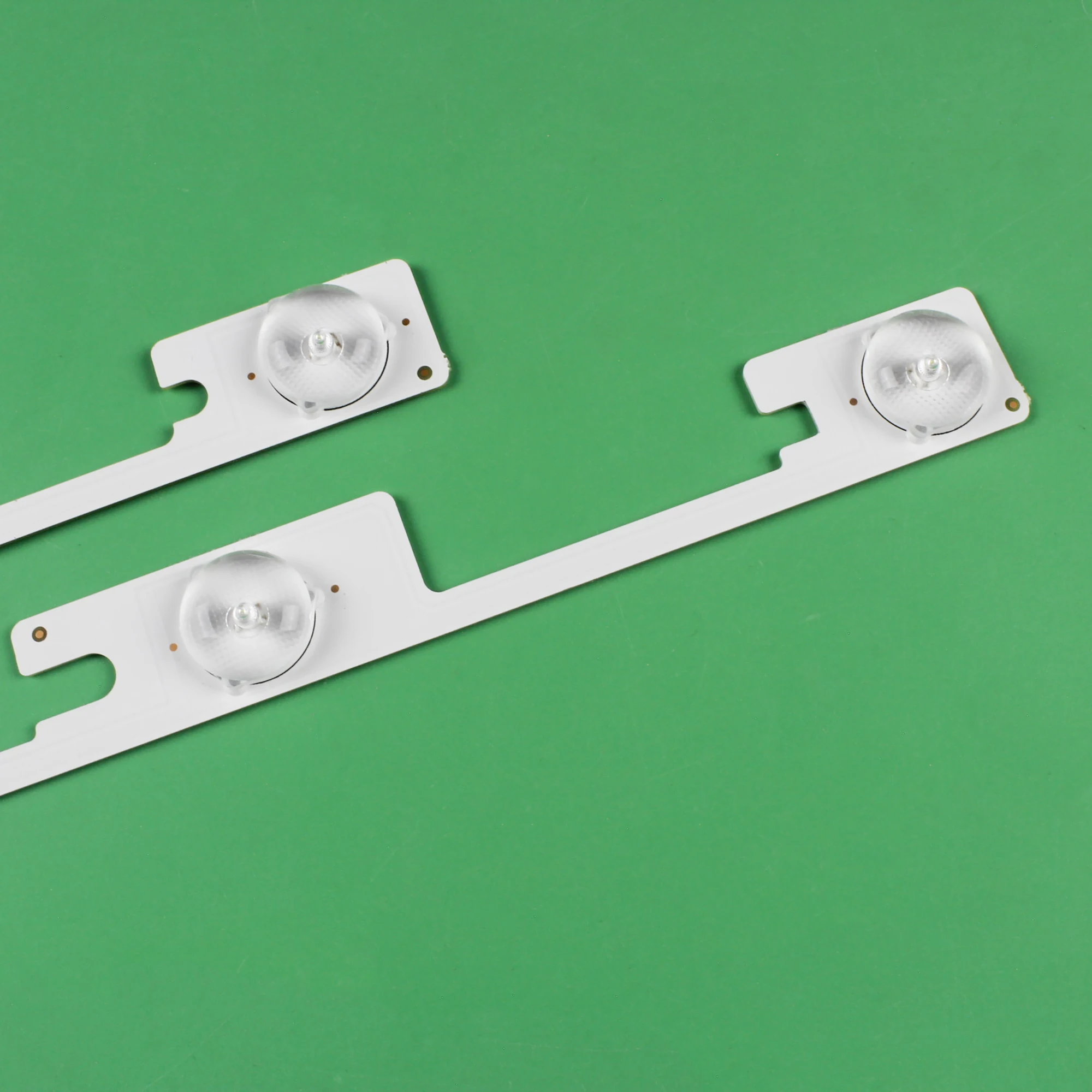 New 4PCS/set(2PCS*4LED+2PCS*3LED)LED backlight strip for KONKA LED32F2300NE LED32F3700PF 35018402 35017947 35017948 （1LED=6v)