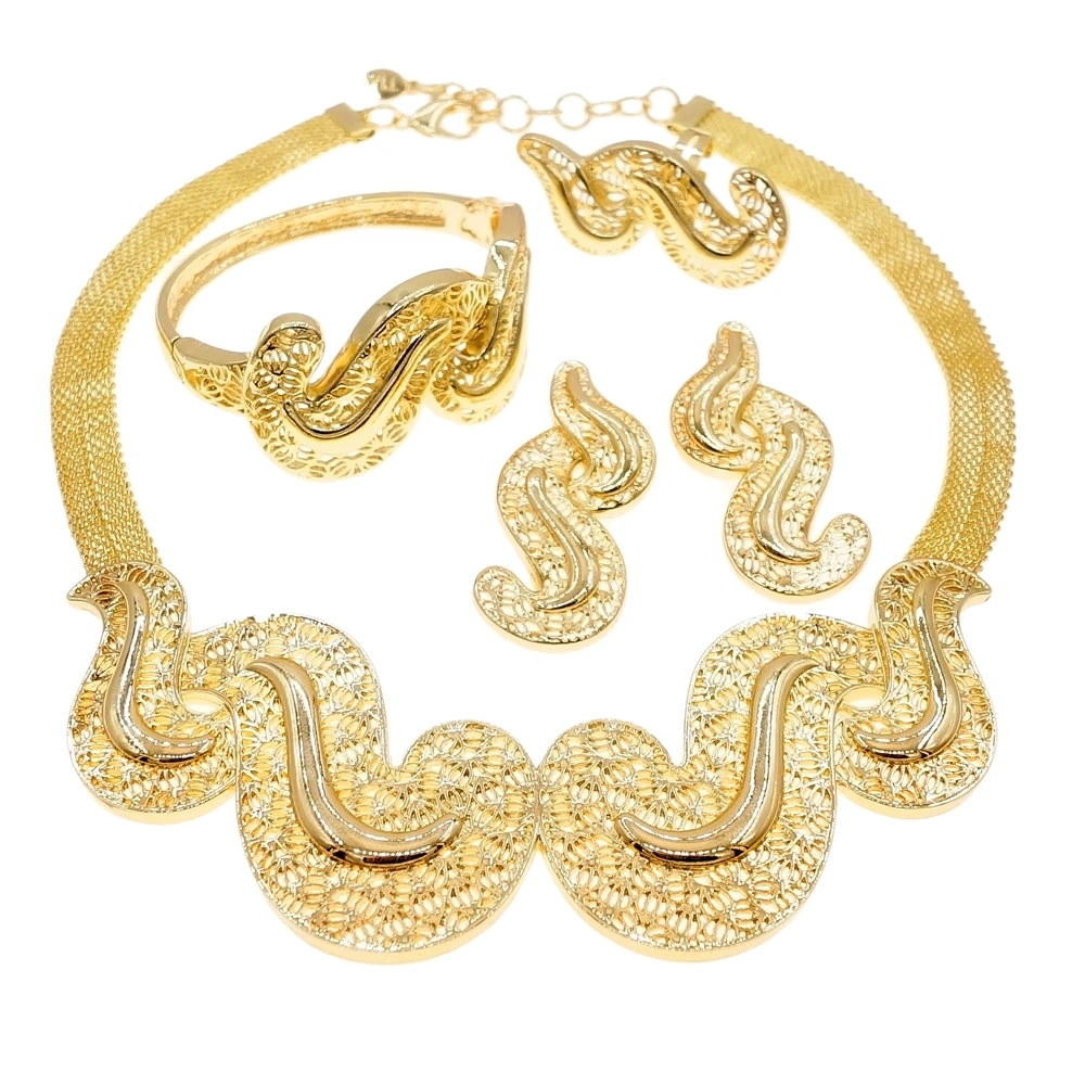 Latest Italian Gold Plated Jewelry Set Serpentine Large Necklace Women Banquet Wedding Fashion Accessories H0109