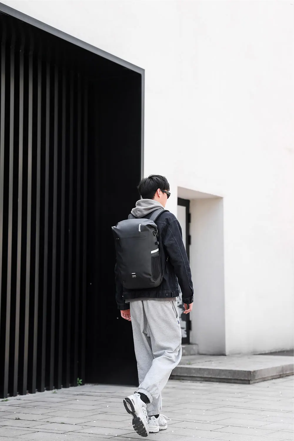 Rhinowalk Fahrradtasche, 22 l, vollständig wasserdicht, Kofferraumtasche, Rucksackkapazität, multifunktionale Gepäckträger, Fahrradtasche, Umhängetasche – Detail 4